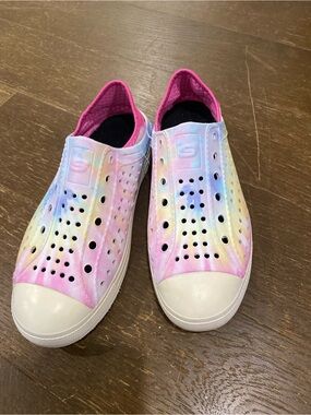 Skechers Kids Slip-On Tie-Dye Sneakers in Pink, Blue & Yellow